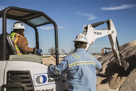 united rentals excavators training